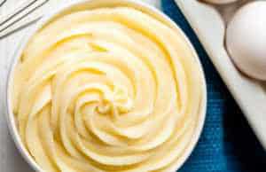 Κρέμα ζαχαροπλαστικής ή κρέμ πατισερί από τη Μαίρη Παναγάκου